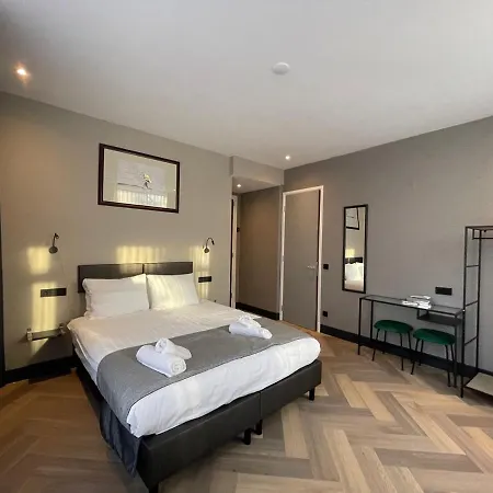 Hotel H3 Center